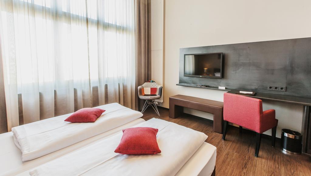 Volksschule 4* Hambourg